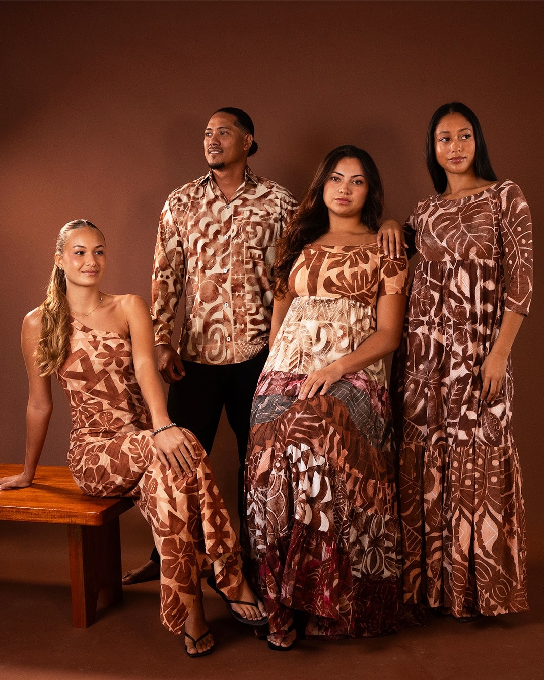 For matching moments, everyday wear, and special days together.
Explore new styles for the whole family.
Discover on Family Sets - Tavpacific.com
